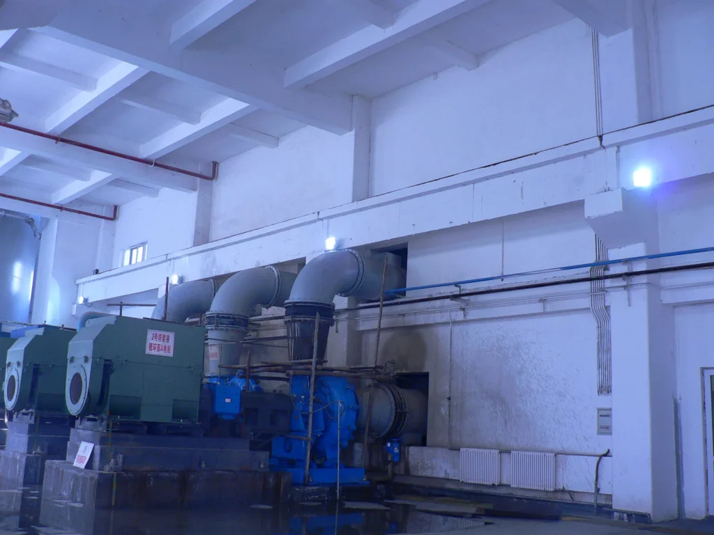 Fushun Thermal Power Plant: Platform and Passage Lighting — site photograph 1