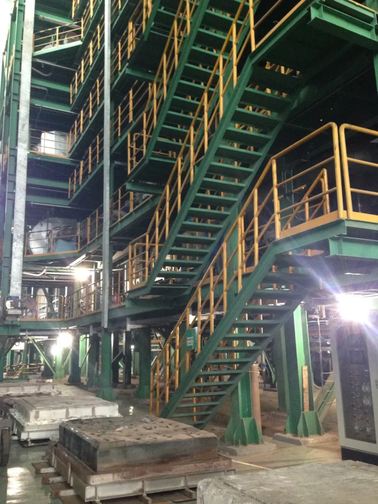 Guofeng Steel: Galvanizing Workshop Lighting — site photograph 3