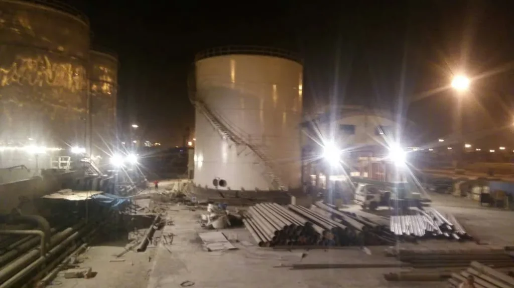 Iran: Industrial Tank and Process-Area Lighting — site photograph 1