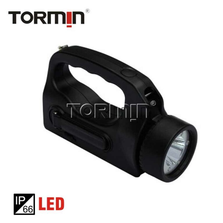 ZW6220 Hand-Crank Rechargeable Searchlight — product image