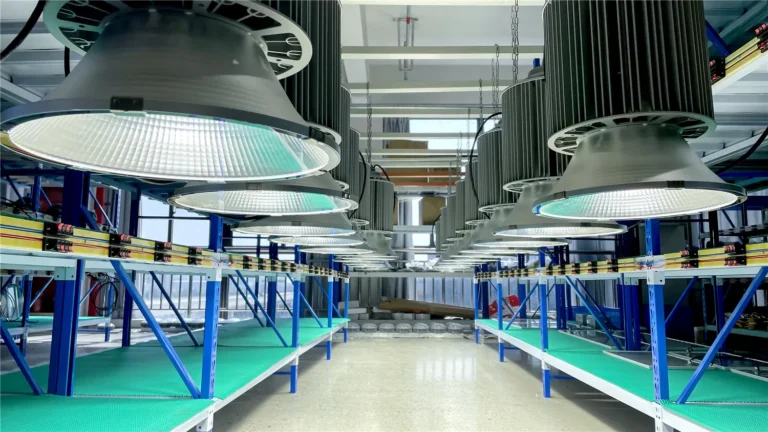 Industrial luminaires undergoing LED aging tests at TORMIN