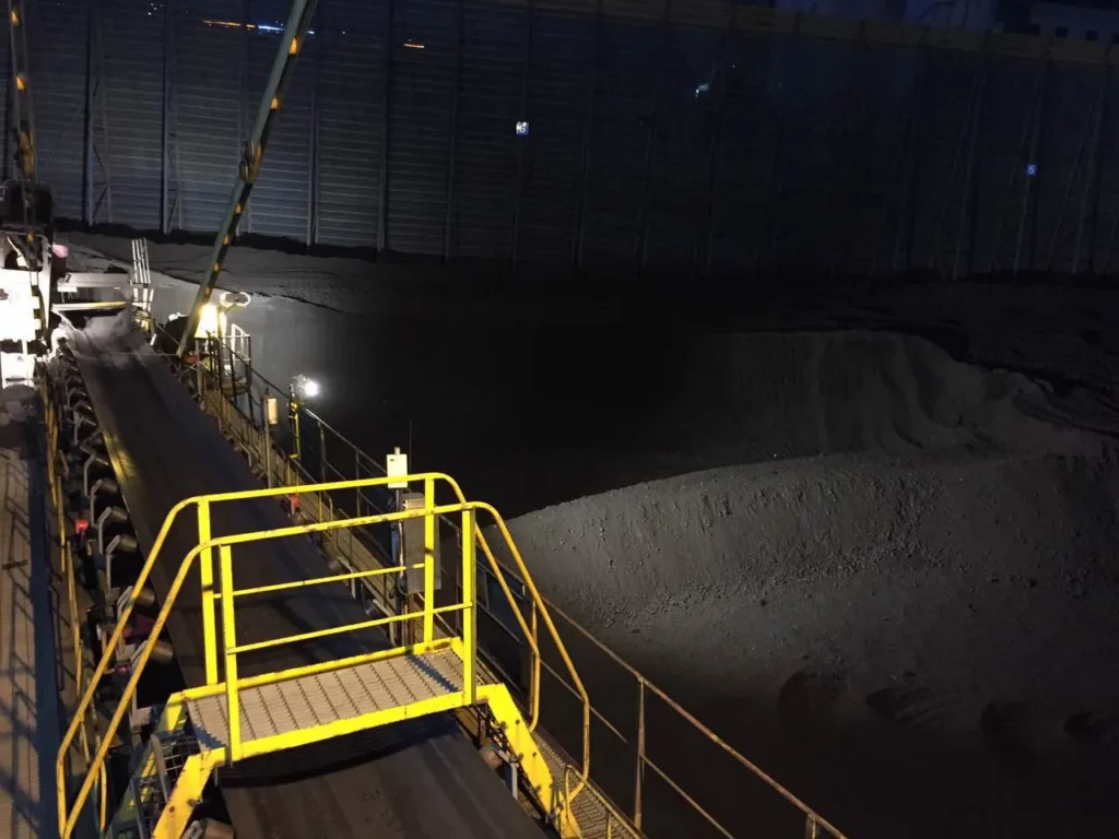 Zhangjiakou Power Plant: Stacker-Reclaimer Lighting — site photograph 3